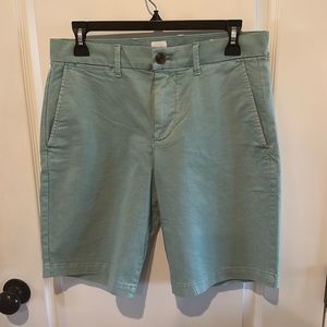 Men’s Gap shorts